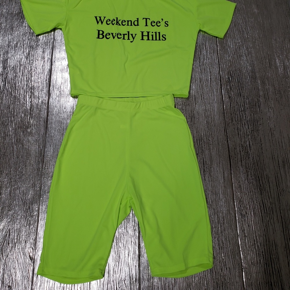 2 piece set.